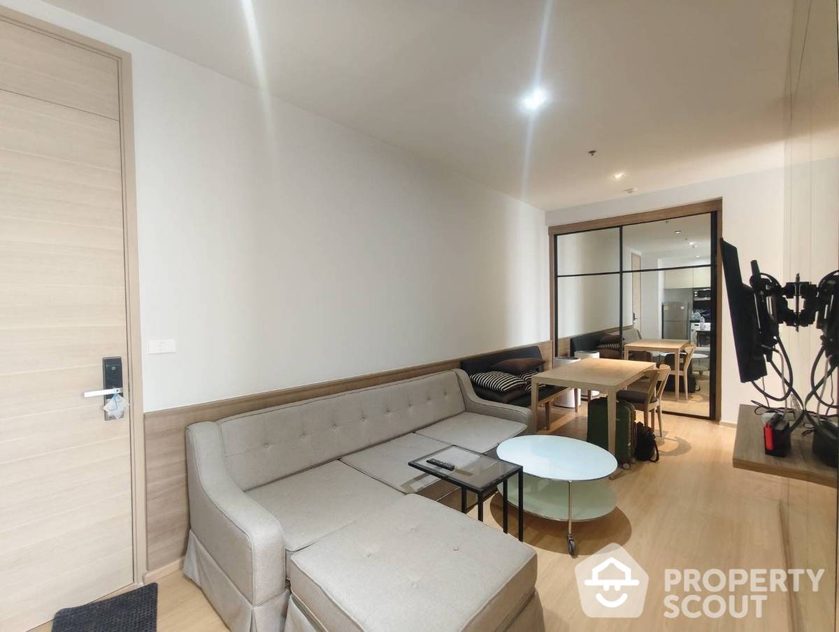 For SaleCondoKhlongtoei, Kluaynamthai : 2-BR Condo at Park Origin Phrom Phong near BTS Phrom Phong