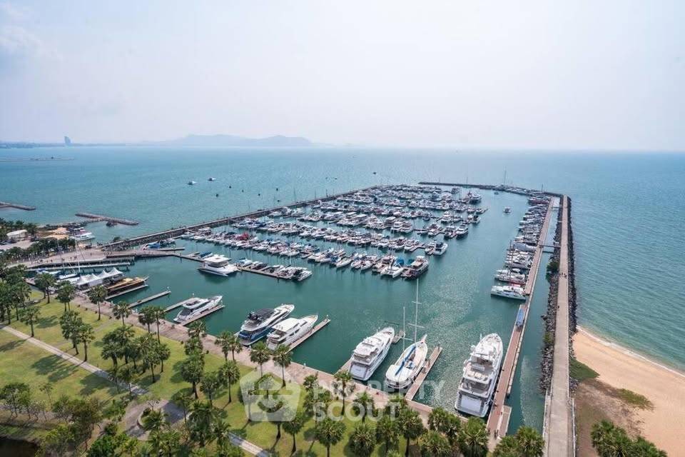 For SaleCondoPattaya, Bangsaen, Chonburi : 1-BR Condo at Ocean Portofino in Na Chom Thian