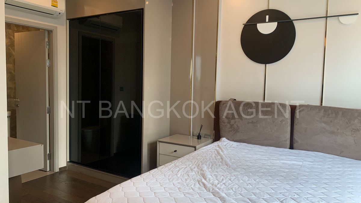 ขายคอนโดราชเทวี พญาไท : ขายด่วน  Ideo Q Siam Ratchathewi 1bed1bath 34 sq.m.  Fully Furnished and Ready to move in