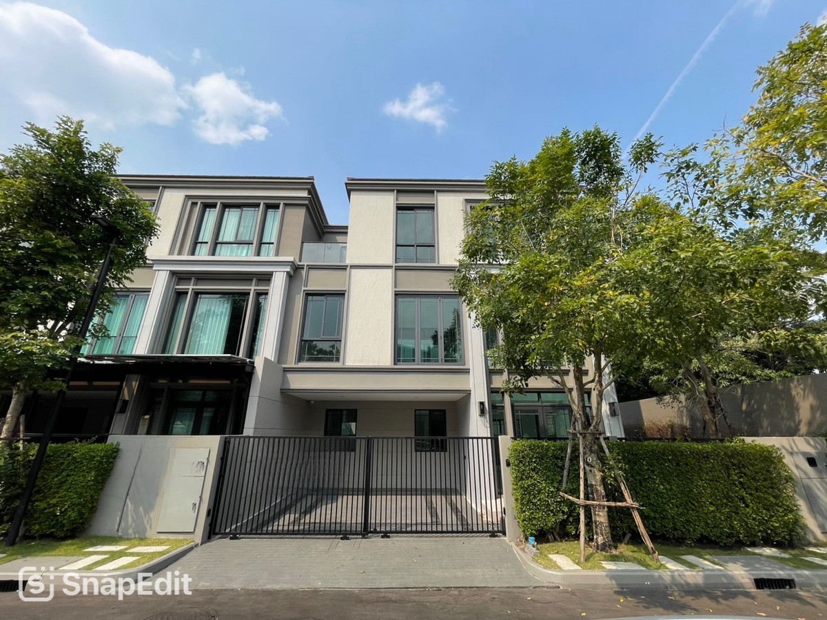 ให้เช่าทาวน์โฮมเกษตรศาสตร์ รัชโยธิน : ขาย ให้เช่าบ้านเดี่ยว บ้านกลางเมือง คลาสเซ่ รัชโยธิน (ClasseRatchayothin)