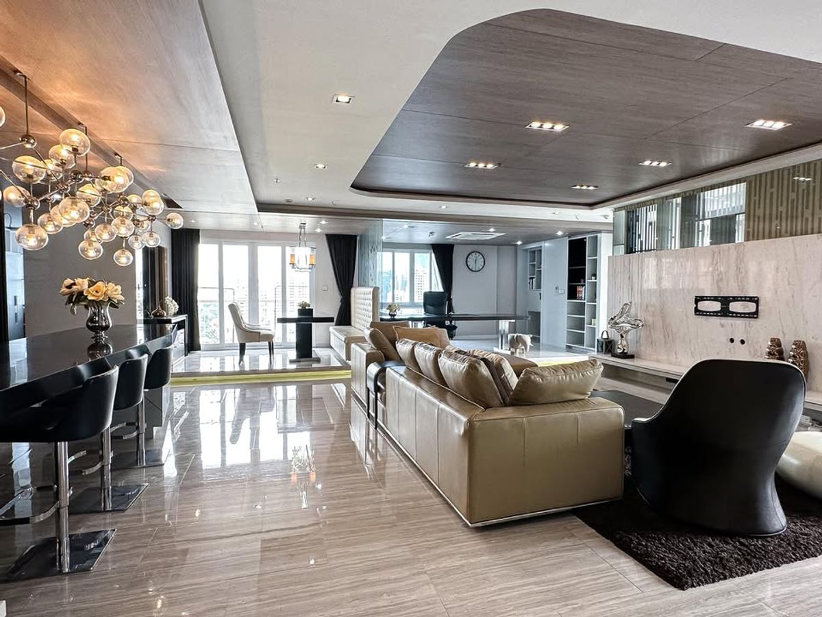 For RentCondoSukhumvit, Asoke, Thonglor : Citi Smart Sukhumvit 18: The big room in the center of the city, 3 bedrooms, very beautiful.
