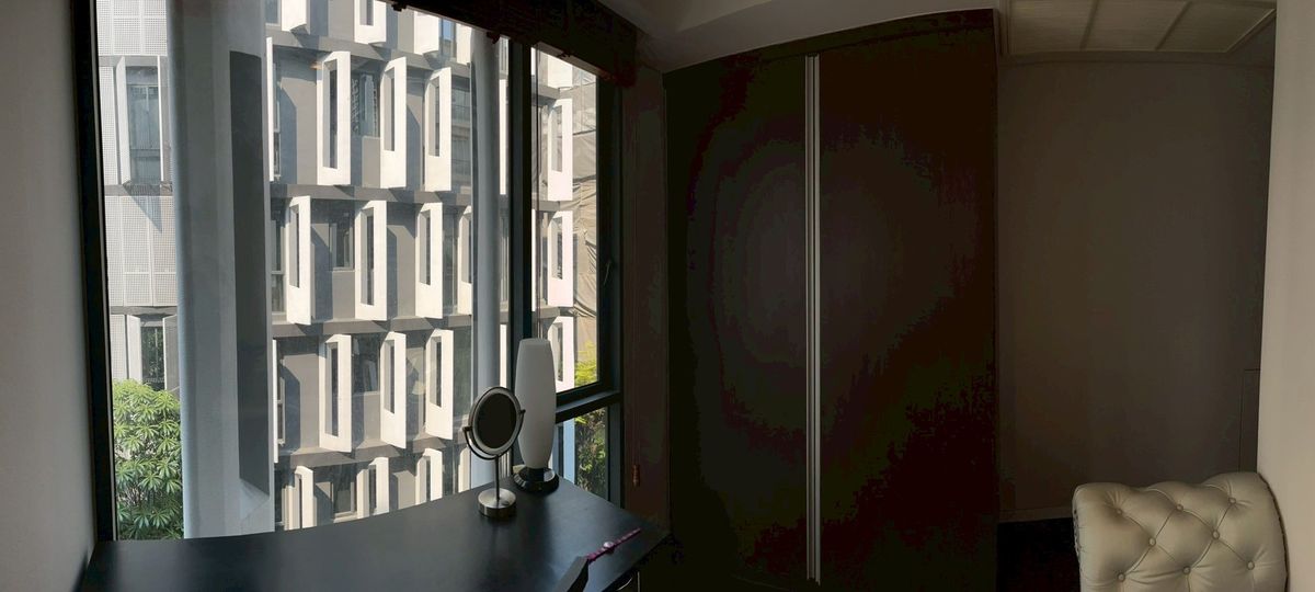 CondoSukhumvit, Asoke, Thonglor : 🔥 Urgent !! Selling / renting 2 bedrooms, 2 bathrooms, good price 🔥 Cymis Joyya Project, Sukhumvit 31, near Fuji Supermarket and BTS BTS Station