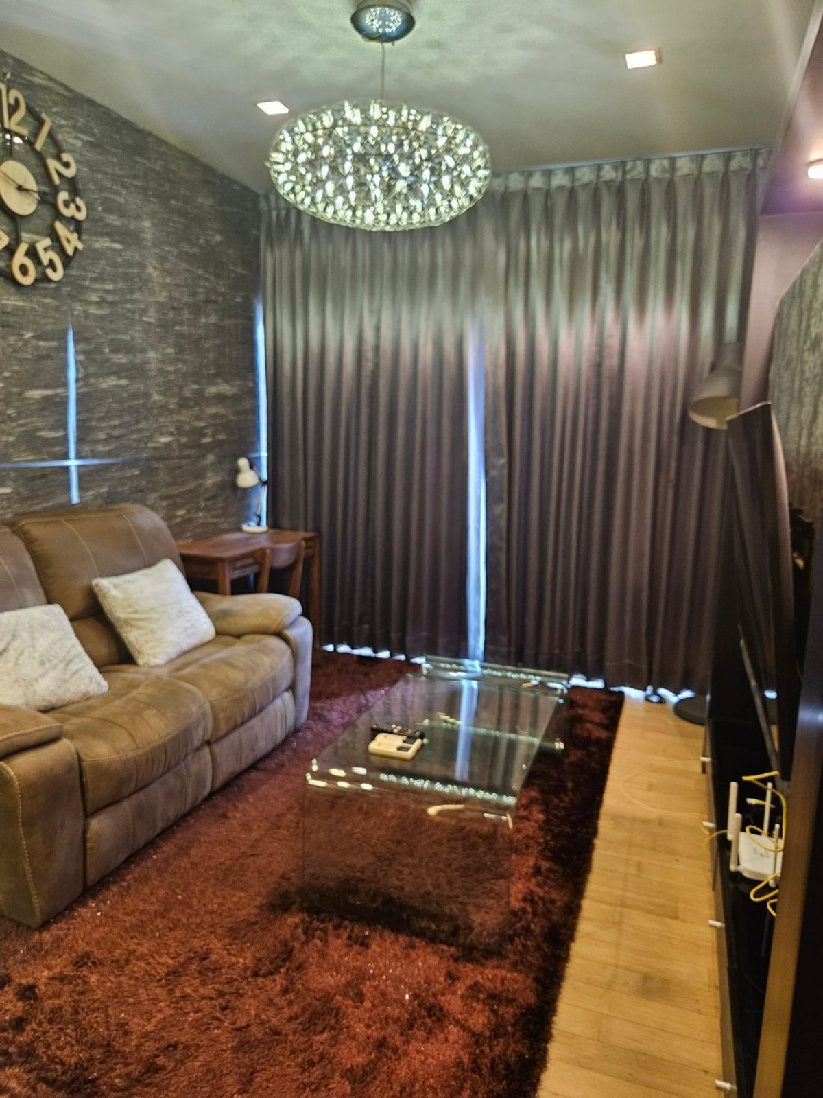 ให้เช่าคอนโดสุขุมวิท อโศก ทองหล่อ : ขาย/เช่า  คอนโด สุดฮอต Noble Reveal เอกมัย  🔸1 Bedroom  48.5 sq.m. Fully furnished ready to move in