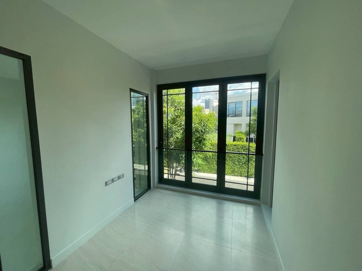 For RentTownhomeKasetsart, Ratchayothin : Rent a detached house Classheratchayothin