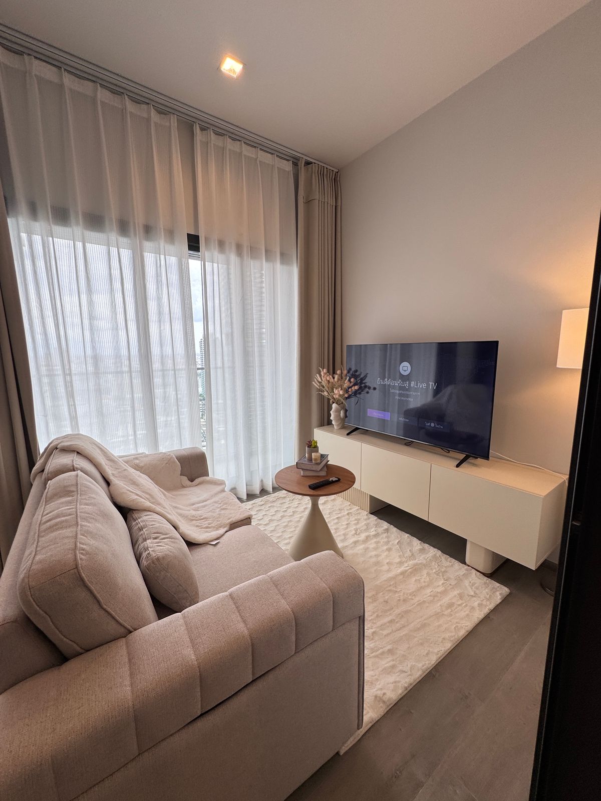 ให้เช่าคอนโดราชเทวี พญาไท : The Address Siam-Ratchathewi For Rent ห้องแต่งสวย พร้อมเข้าอยู่ 