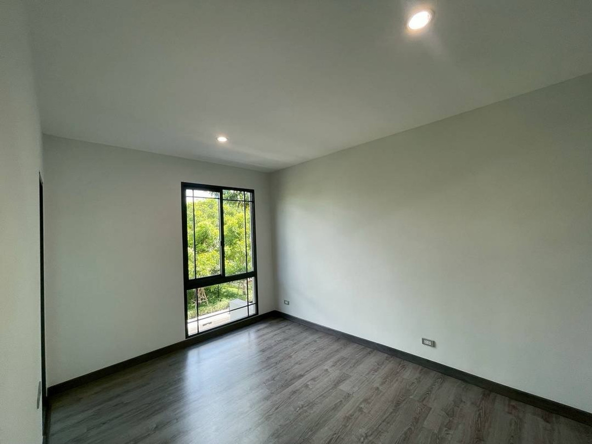 For RentTownhomeKasetsart, Ratchayothin : Rent a detached house Classheratchayothin