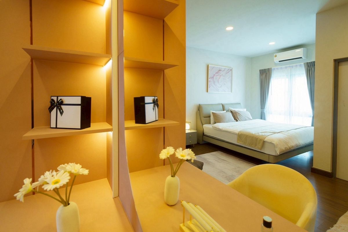 ขายบ้านบางนา แบริ่ง ลาซาล : 🏡✨ One & Only Luxury Pool Villa in The City Bangna ✨🏡