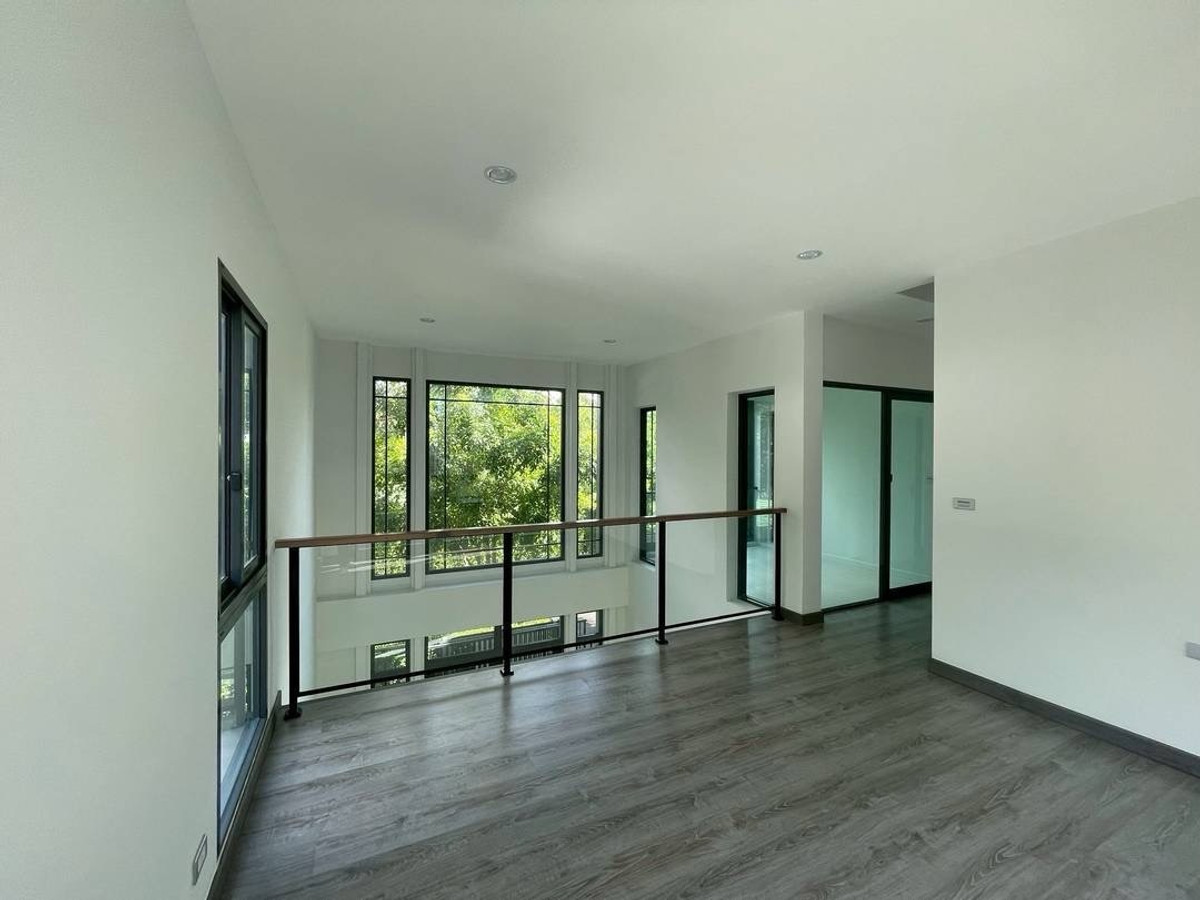 For RentTownhomeKasetsart, Ratchayothin : Rent a detached house Classheratchayothin