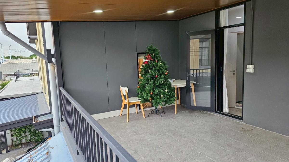 ขายบ้านนวมินทร์ รามอินทรา : 🔥ขายด่วน🔥บ้านเดี่ยว 2 ชั้น โนเบิล เกเบิล วัชรพล เดินทางสะดวกมาก เข้า-ออกได้หลายทาง ใกล้ตลาด มีของกินตลอด 24 ชม.