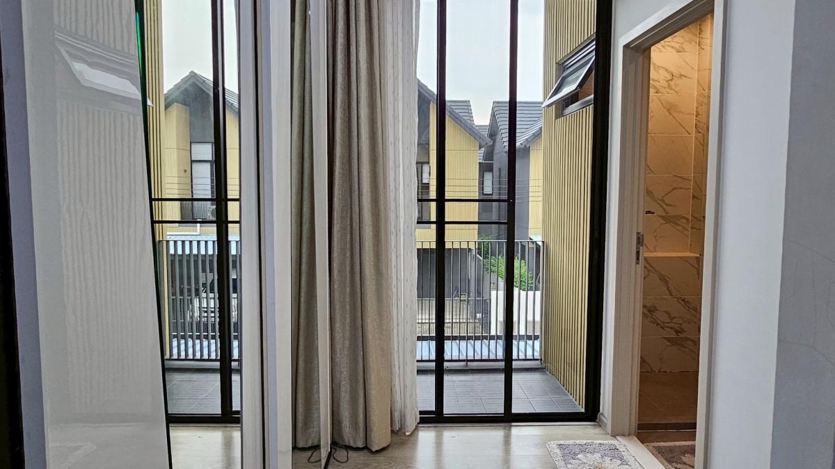 ขายบ้านนวมินทร์ รามอินทรา : 🔥ขายด่วน🔥บ้านเดี่ยว 2 ชั้น โนเบิล เกเบิล วัชรพล เดินทางสะดวกมาก เข้า-ออกได้หลายทาง ใกล้ตลาด มีของกินตลอด 24 ชม.