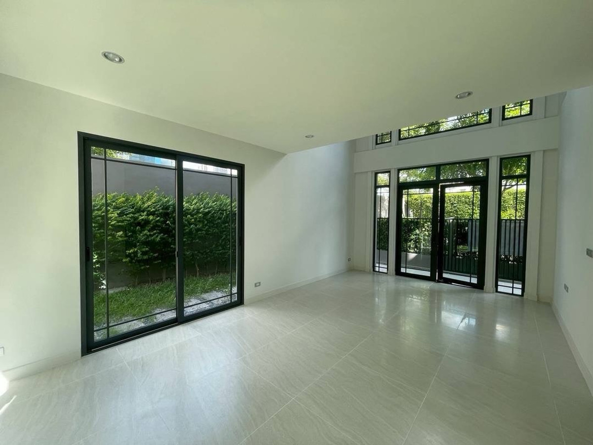 For RentTownhomeKasetsart, Ratchayothin : Rent a detached house Classheratchayothin