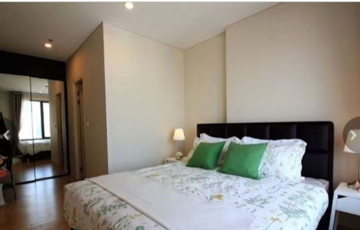 ให้เช่าคอนโดพระราม 9 เพชรบุรีตัดใหม่ RCA : Repair Already  { FOR RENT } 1 BEDROOM 1 BATHROOM 40 SQ.M   READY TO MOVE IN 