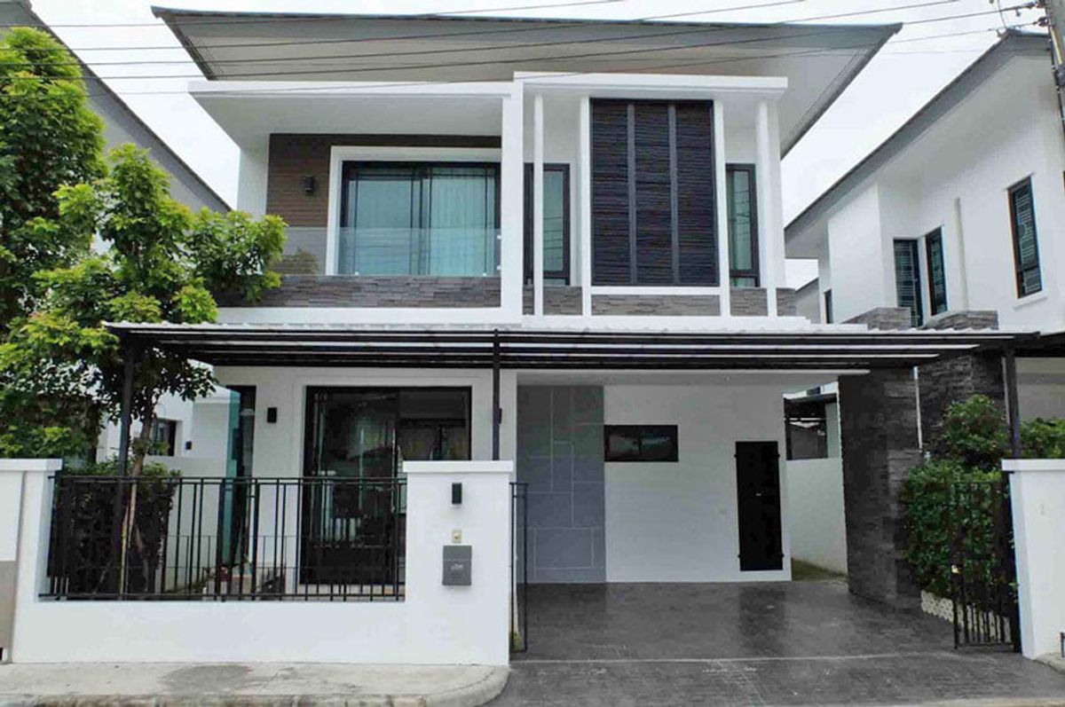 ให้เช่าบ้านเชียงใหม่ : บ้านในโครงการให้เช่า เดือนละ 25,000 บาท ใกล้รพ.ลานนาเพียง 5 นาที No.4H013