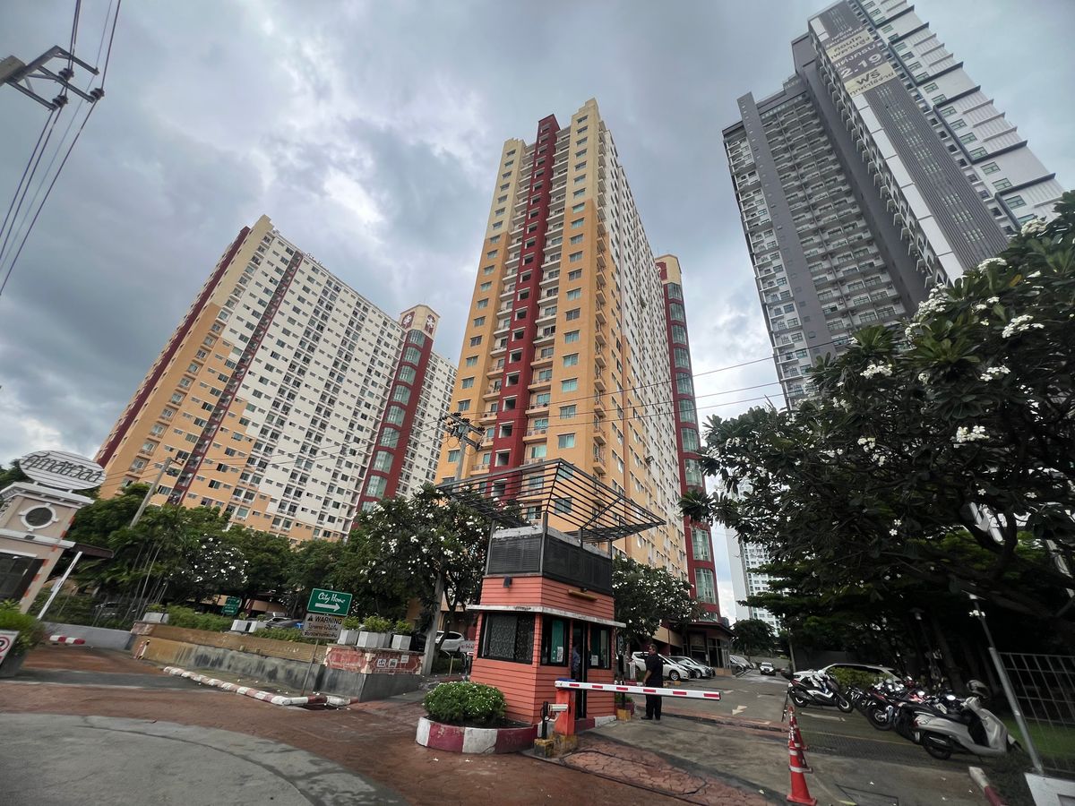 ขายคอนโดรัตนาธิเบศร์ สนามบินน้ำ พระนั่งเกล้า : 📣อยากขายด่วน คอนโด City Home Condo ขนาด 44.50 ตรม. ช้้น 15 วิวสระว่ายน้ำพร้อมผู้เช่า(ให้เช่าเดือนละ 8000.-) เพียง 1690000 ต่อรองได้ > เพิ่งทำครัว และทาสีใหม่ทั้งห้อง