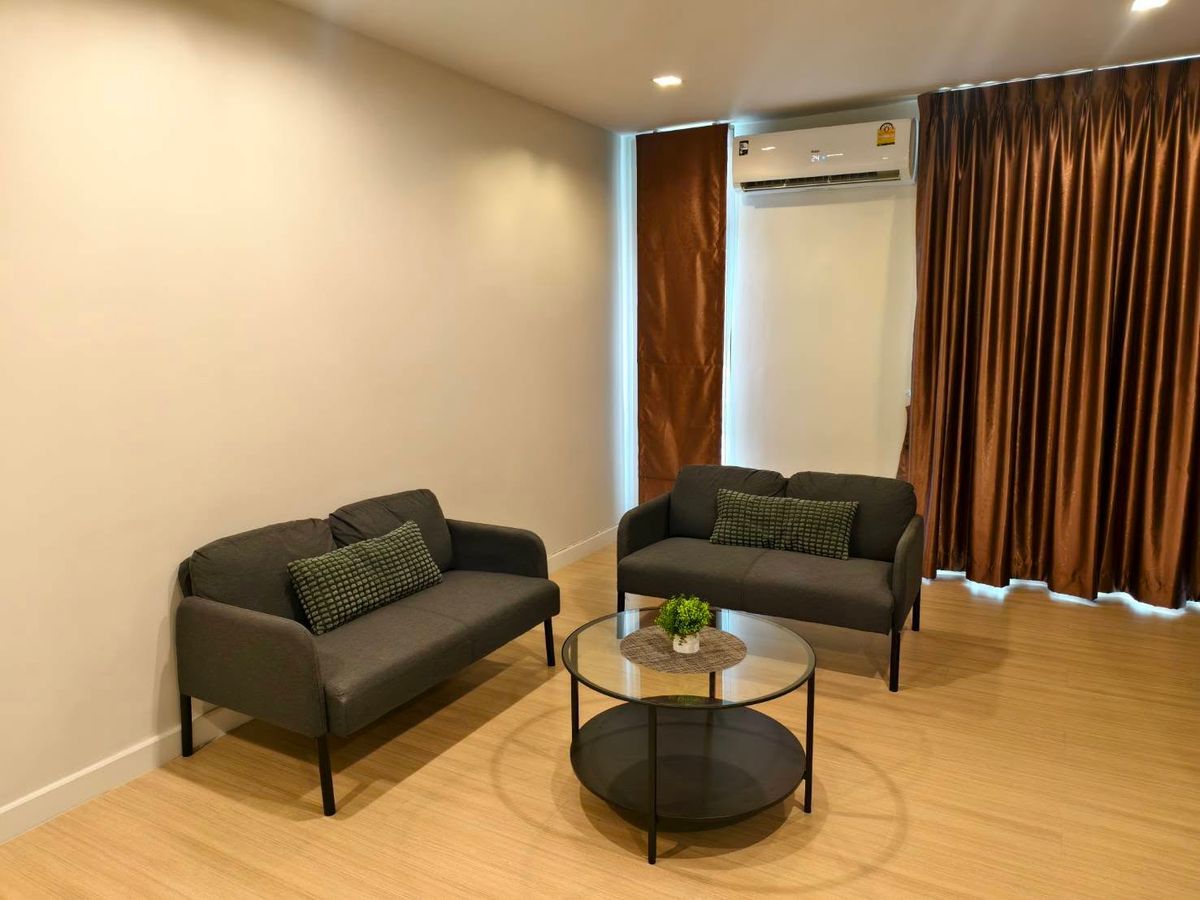 ให้เช่าทาวน์โฮมสมุทรปราการ สำโรง : TP160 ให้เช่า Home Office Plex Bangna : เพล็กซ์ บางนา