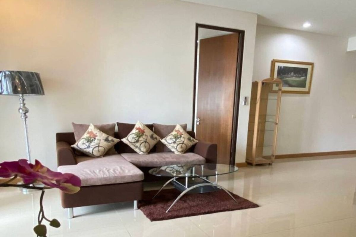 ให้เช่าคอนโดสุขุมวิท อโศก ทองหล่อ : สำหรับเช่า !! เลี้ยงสัตว์ได้ !!  Code C20230208182..........The Lakes, 2 ห้องนอน, 2 ห้องน้ำ, ชั้นสูง 18++, ห้องหายาก, แต่งครบ, พร้อมเข้าอยู่ 