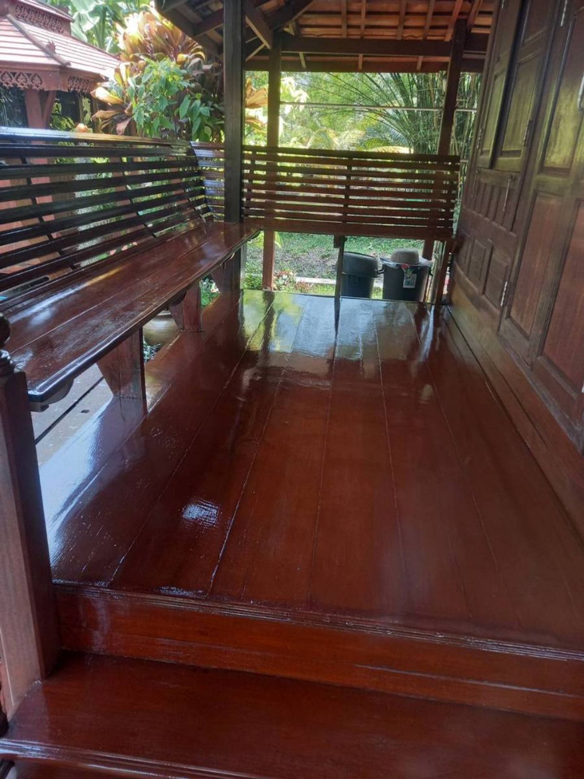 ขายบ้านสมุทรสงคราม : ขายบ้านสวนบางคนที (บ้านพิริยาภรณ์) อ.บางคนที จังหวัดสมุทรสงคราม ทำเลใกล้กรุงเทพ  พื้นที่ใหญ่มาก บรรยากาศ เงียบสงบ ปลอดภัย น่าอยู่ เพื่อนบ้านน่ารัก 