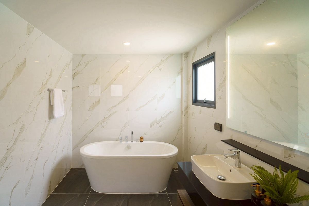 ขายบ้านบางนา แบริ่ง ลาซาล : 🏡✨ One & Only Luxury Pool Villa in The City Bangna ✨🏡