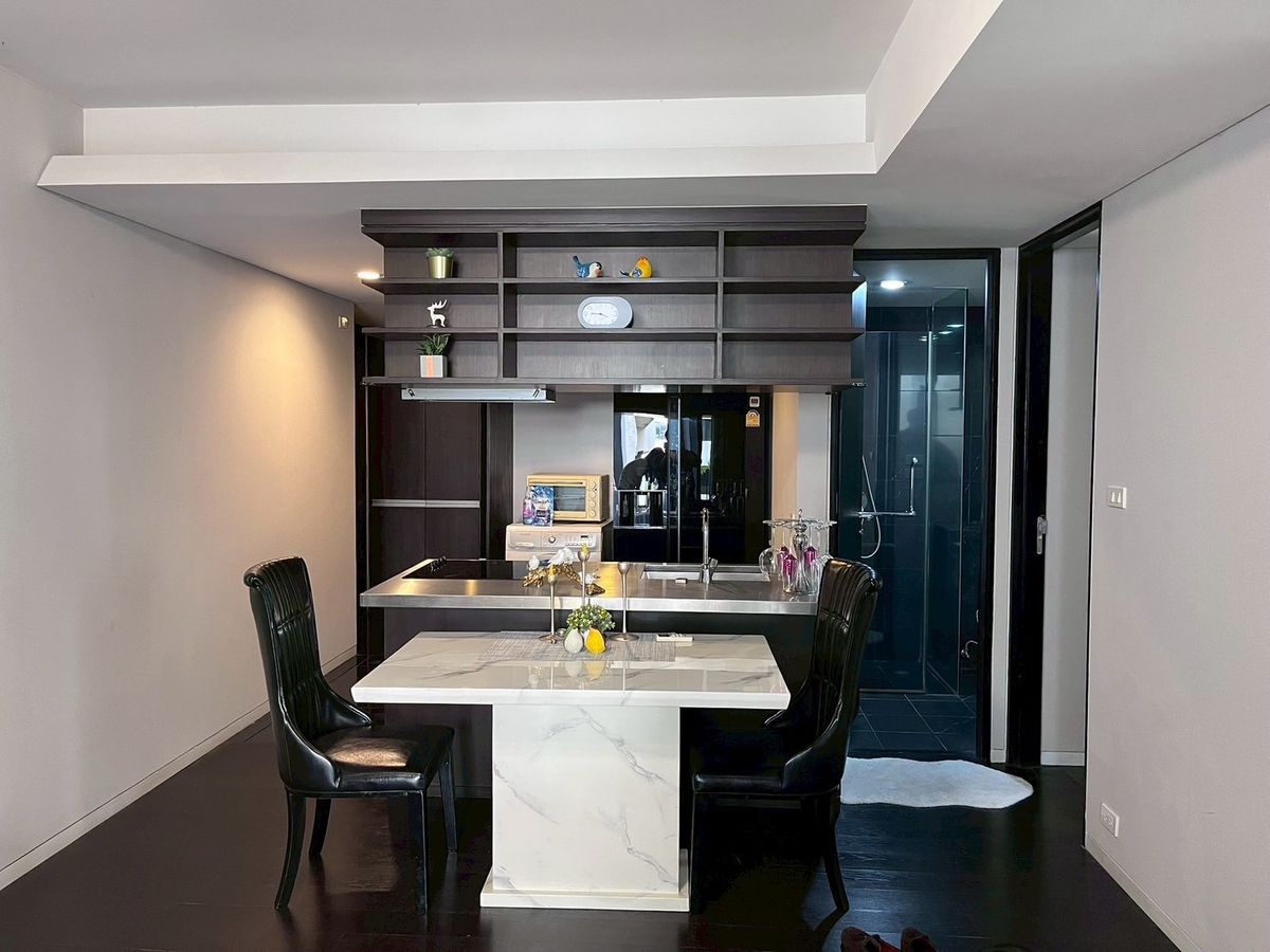 CondoSukhumvit, Asoke, Thonglor : 🔥 Urgent !! Selling / renting 2 bedrooms, 2 bathrooms, good price 🔥 Cymis Joyya Project, Sukhumvit 31, near Fuji Supermarket and BTS BTS Station