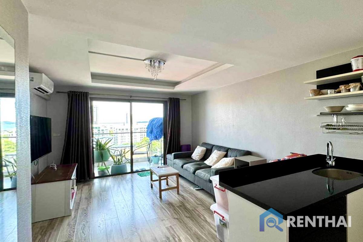 For SaleCondoPattaya, Bangsaen, Chonburi : Sale Water park Condominium in Pratumnak Soi 6 1 bedroom 44 sqm  foreign name