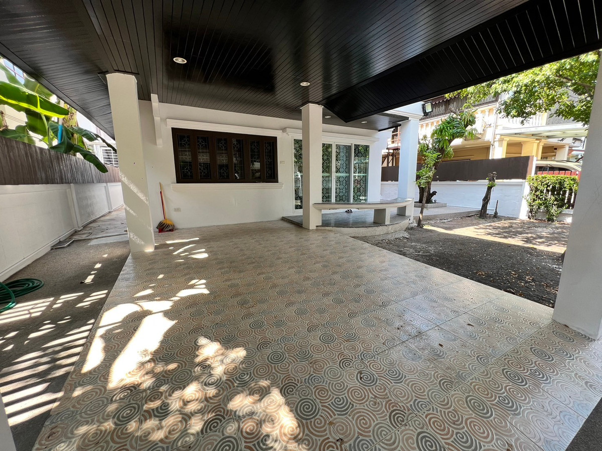 ให้เช่าบ้านแจ้งวัฒนะ เมืองทอง : บ้านพึ่งรีโนเวต ใหม่เอี่ยม 3ห้องนอน หลังเซ็นทรัล แจ้งวัฒนะ รับสัญญา 3 ปีเท่านั้น