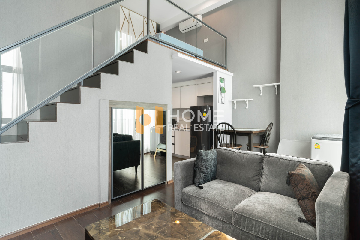 ขายคอนโดสุขุมวิท อโศก ทองหล่อ : หรูอย่างมีเอกลักษณ์ บนทำเลที่ทุกคนใฝ่ฝัน 🔥 C EKKAMAI / Duplex 1 Bedroom (FOR SALE), ซี เอกมัย / ดูเพล็กซ์ 1 ห้องนอน (ขาย) TANG212