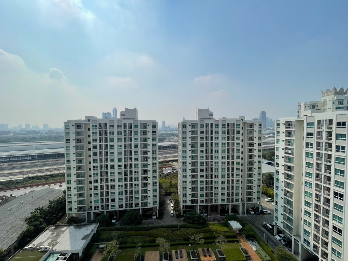 ขายคอนโดพระราม 9 เพชรบุรีตัดใหม่ RCA : FOR SALE  1 BEDROOM 41 SQ.M  -- FACING SOUTH  -- CALL NOW 094-641-5974