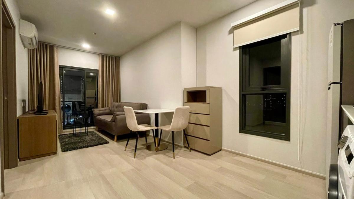 For RentCondoLadprao, Central Ladprao : 🔥For urgent rent🔥Life Phahonyothin-Lat Phrao, opposite Central Lad Phrao, fully furnished, ready to move in ❗