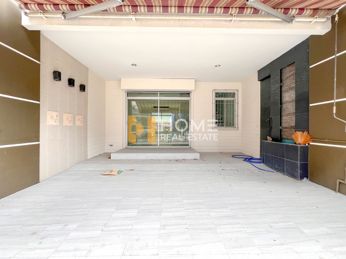 ขายทาวน์โฮมเกษตรศาสตร์ รัชโยธิน : ทาวน์โฮม 3 ชั้นรีโนเวท กับทำเลสุดปัง ย่านรัชวิภา ประชาชื่น 🔥 บ้านกลางเมือง มอนติ - คาร์โล / 3 ห้องนอน (ขาย), Baan Klang Muang Monte - Carlo / 3 Bedrooms (FOR SALE) BALL106