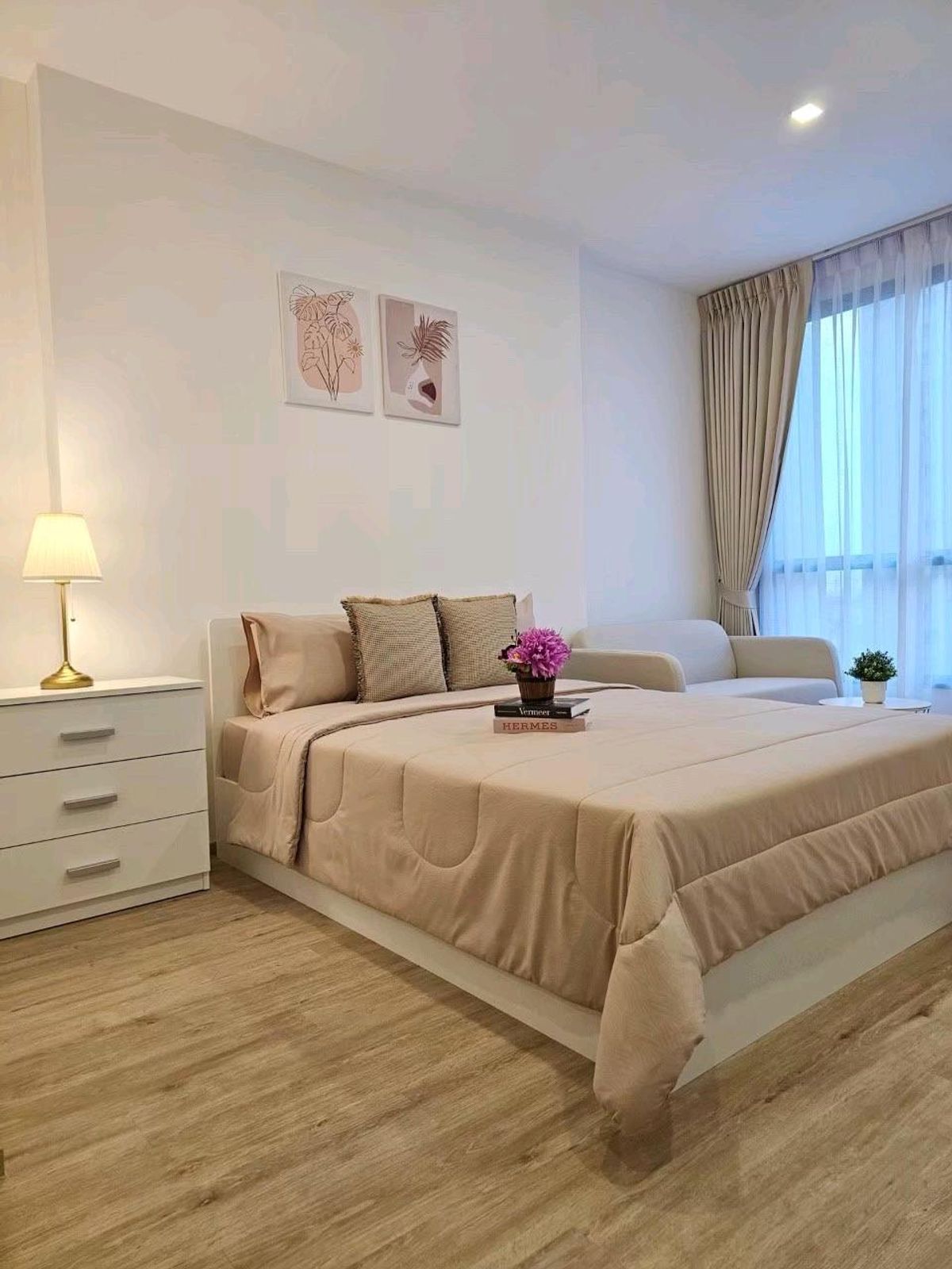 For RentCondoPattanakan, Srinakarin : Condo for Rent The Rich Rama 9-Srinakarin  Schedule a viewing via Line: @propertyfinder