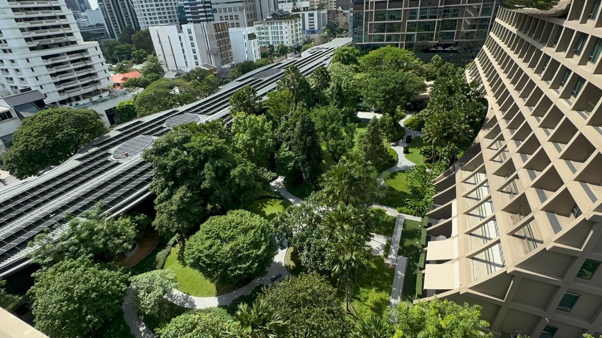 CondoWitthayu, Chidlom, Langsuan, Ploenchit : Sindhorn kempinski: 144sqm. 2Bed 3Bath Sell: 43,000,000 Ret: 300,000/MET. AM: 0656199198