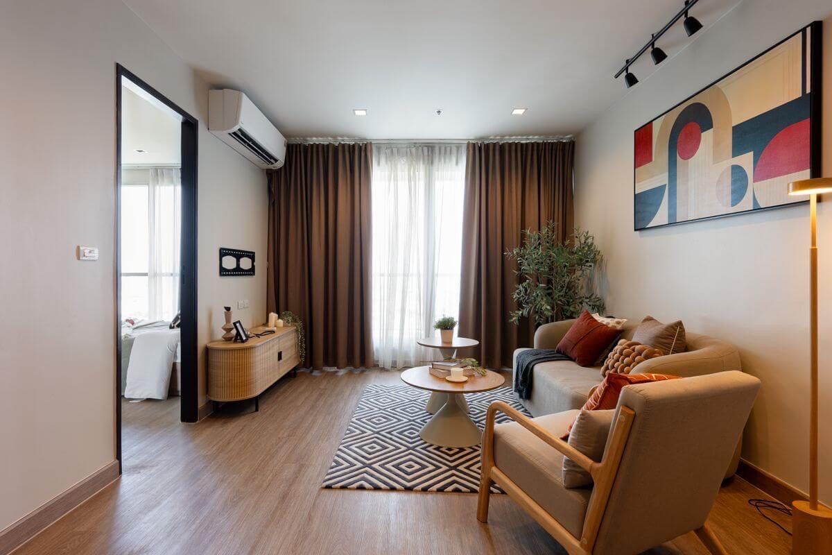 For SaleCondoSathorn, Narathiwat : 📢👇Condo for sell combined unit, spacious corner layout, newly renovated with a stunning Chao Phraya River view. Located in a prime location , ideal for family living or long-term rental investment.