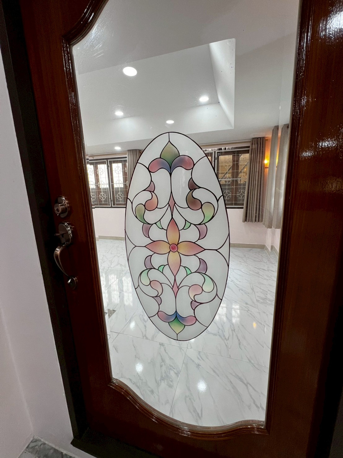 For RentHouseChaengwatana, Muangthong : Brand new, newly renovated 3-bedroom house behind Central Chaengwattana. 3-year lease only.