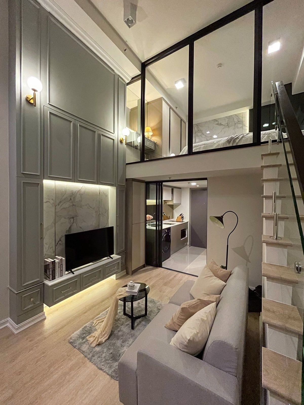 ให้เช่าคอนโดวงเวียนใหญ่ เจริญนคร : ⭐️ Ideo Sathorn - Wongwian Yai ⭐️ Duplex 2 ชั้น วิวสวยมาก สิ่งอำนวยความสะดวกครบ