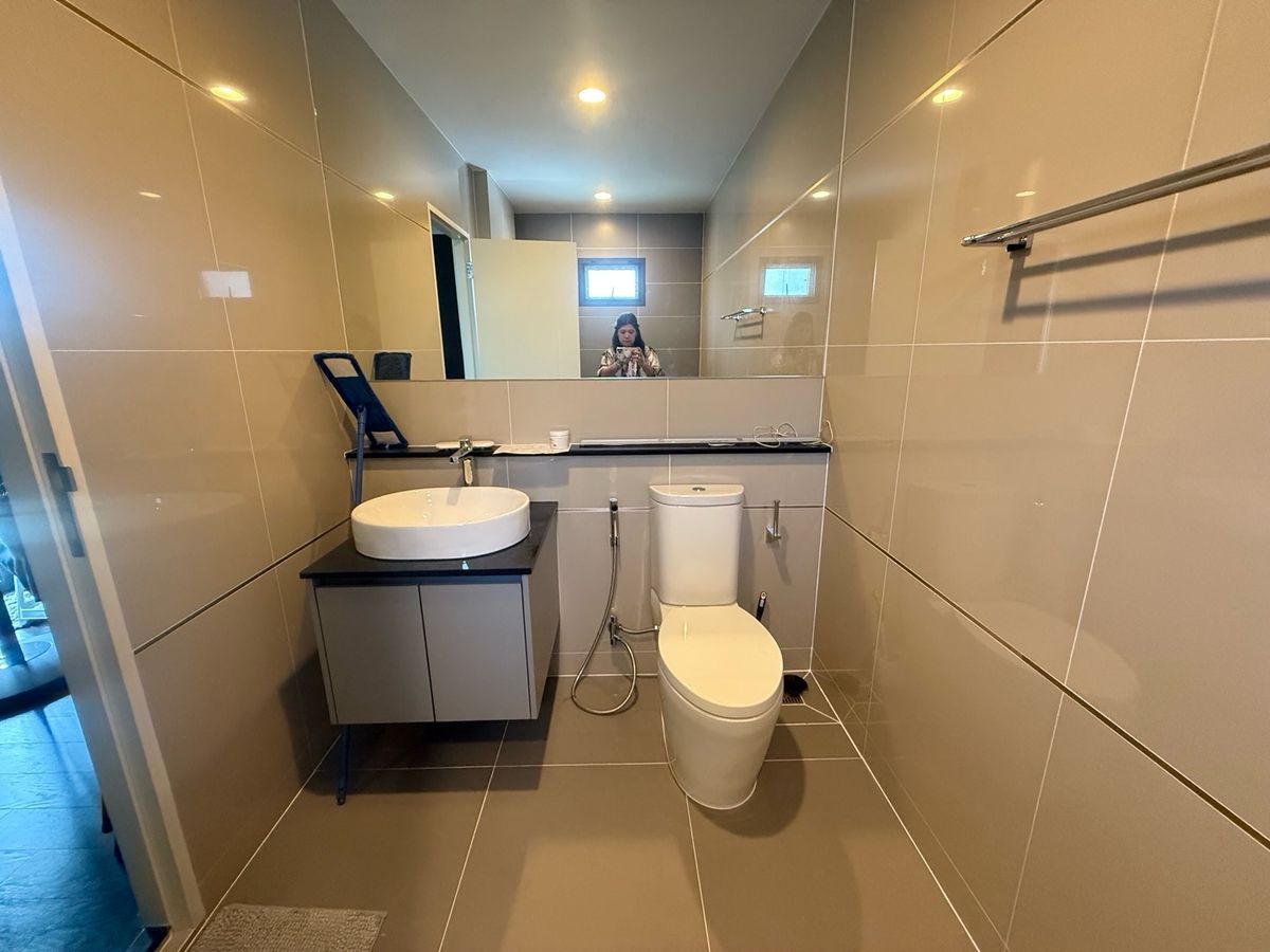 For SaleHousePhutthamonthon, Salaya : 2 -storey detached house, good location near the club house, peaceful, more than 6 cars