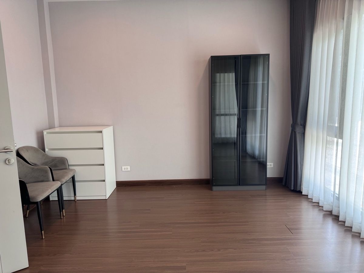 ให้เช่าบ้านลาดกระบัง สุวรรณภูมิ : ให้เช่าน บ้านหรู ใกล้ทองหล่อ the city สุขุมวิท-อ่อนนุช