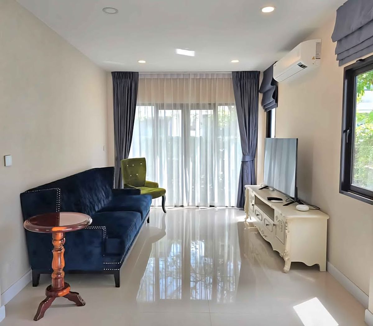 ให้เช่าบ้านนนทบุรี บางใหญ่ บางบัวทอง : ให้เช่า บ้านเดี่ยวสองชั้น The City สะพานเจษฎาบดินทร์ 4ห้องนอน 5 ห้องน้ำ มีห้องแม่บ้าน หลังมุม พร้อมเข้าอยู่