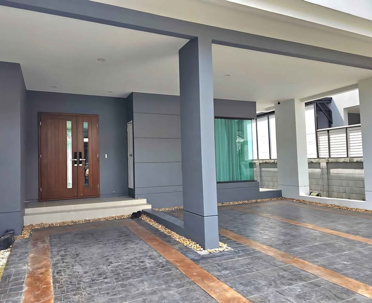 ให้เช่าบ้านนนทบุรี บางใหญ่ บางบัวทอง : ให้เช่า บ้านเดี่ยวสองชั้น The City สะพานเจษฎาบดินทร์ 4ห้องนอน 5 ห้องน้ำ มีห้องแม่บ้าน หลังมุม พร้อมเข้าอยู่