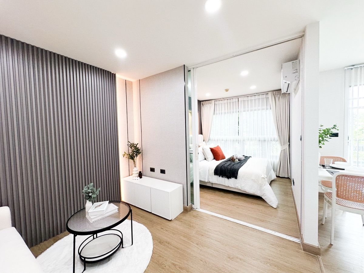 For SaleCondoRamkhamhaeng, Hua Mak : Condo with beautiful rooms New furniture, Ramkhamhaeng, Rama IX