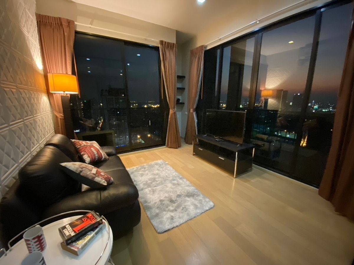 ขายคอนโดสุขุมวิท อโศก ทองหล่อ : Noble Reveal / 1 Bedroom Plus (SALE WITH TENANT), โนเบิล รีวิล  / 1 ห้องนอน พลัส  (ขายพร้อมผู้เช่า) NUUN031