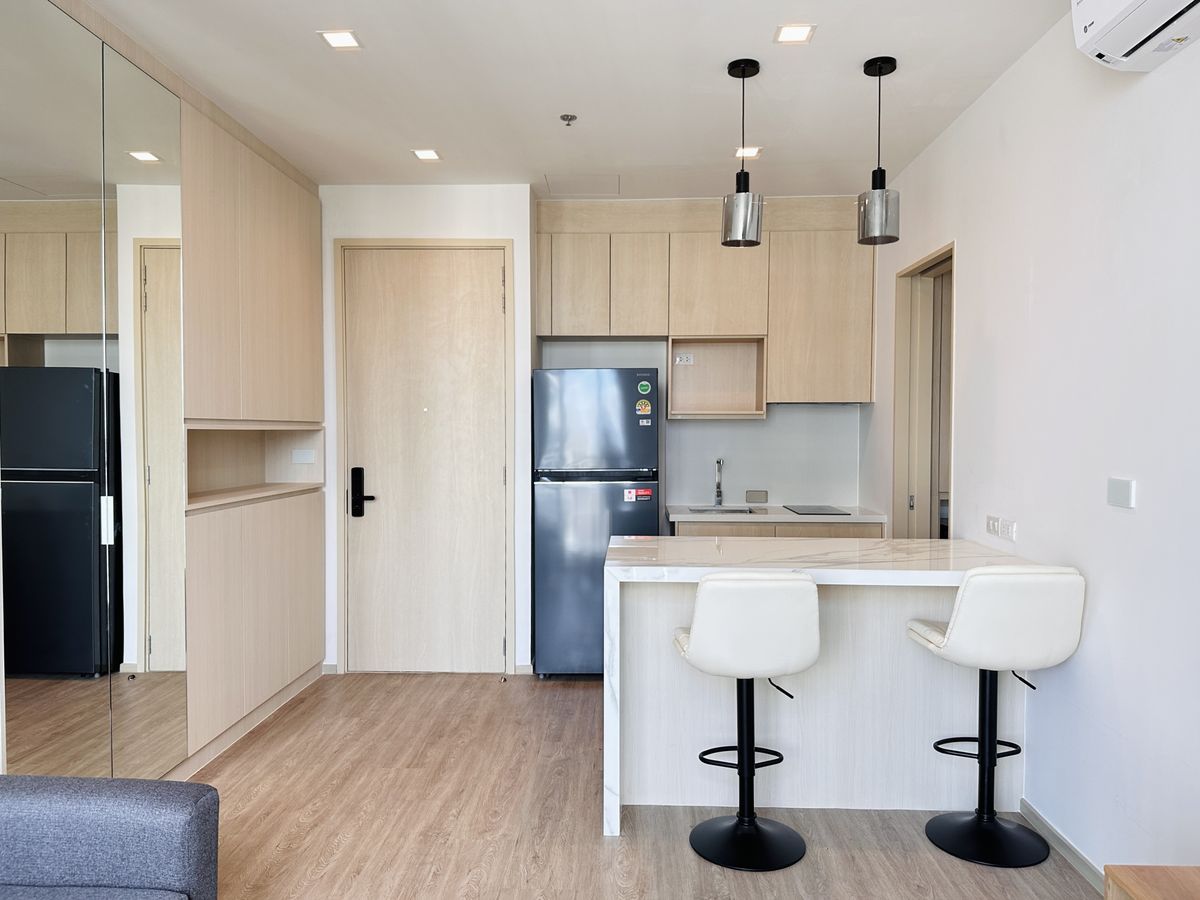 ให้เช่าคอนโดสุขุมวิท อโศก ทองหล่อ : ห้องว่างให้เช่าที่ Noble State 39  | 43 sqm | 33rd Fl