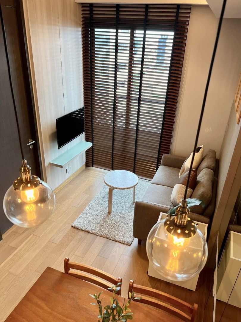 For RentCondoSukhumvit, Asoke, Thonglor : 🔥For urgent rent🔥The Lumpini 24 is a high-rise condo with full furniture, ready to move in, next to BTS Phrom Phong.
