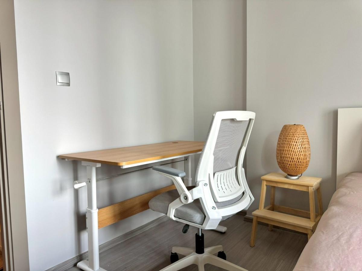 For RentCondoRama9, Petchburi, RCA : 🔥For urgent rent🔥Life Asoke-Rama 9, Cozy decoration, fully furnished, ready to move in, near MRT Rama 9 and Airport Rail Link