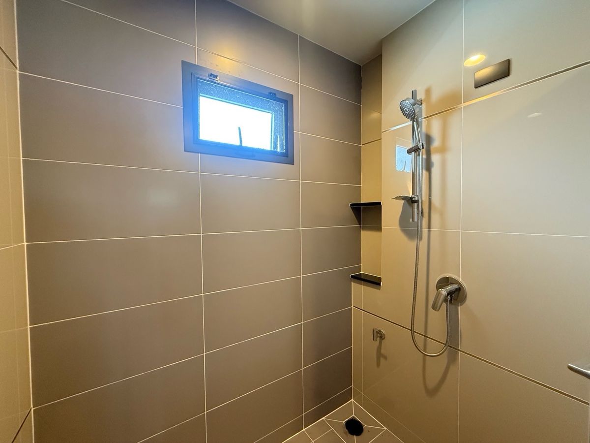 For SaleHousePhutthamonthon, Salaya : 2 -storey detached house, good location near the club house, peaceful, more than 6 cars