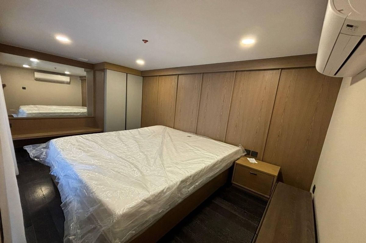 CondoSukhumvit, Asoke, Thonglor : 🔥 For Sale - Rent !!🔥 Code C20240302311..........Park Origin Thonglor, 3 bedroom, 2 bathroom Duo space, high floor 39++, South Facing, furnished, ready to move in, SELL AT LOSS!!📣📣