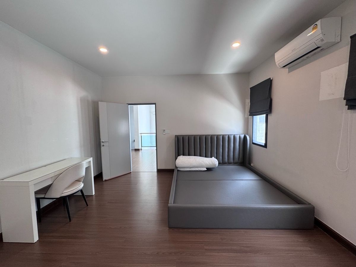 ให้เช่าบ้านลาดกระบัง สุวรรณภูมิ : ให้เช่าน บ้านหรู ใกล้ทองหล่อ the city สุขุมวิท-อ่อนนุช