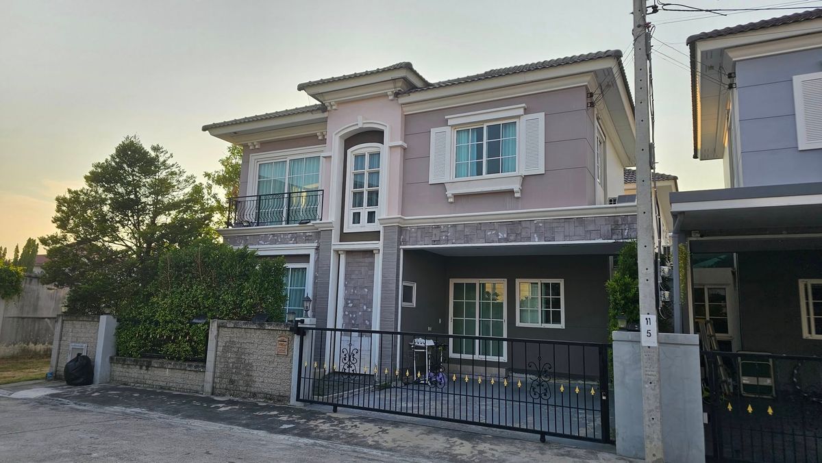 ขายบ้านท่าพระ ตลาดพลู วุฒากาศ : 🔥🏡 HOT DEAL! นักลงทุนตัวจริงห้ามพลาด! บ้านแปลงมุม โกลเด้น นีโอ สาทร! ทำเลทองใกล้ BTS และ สาทร!