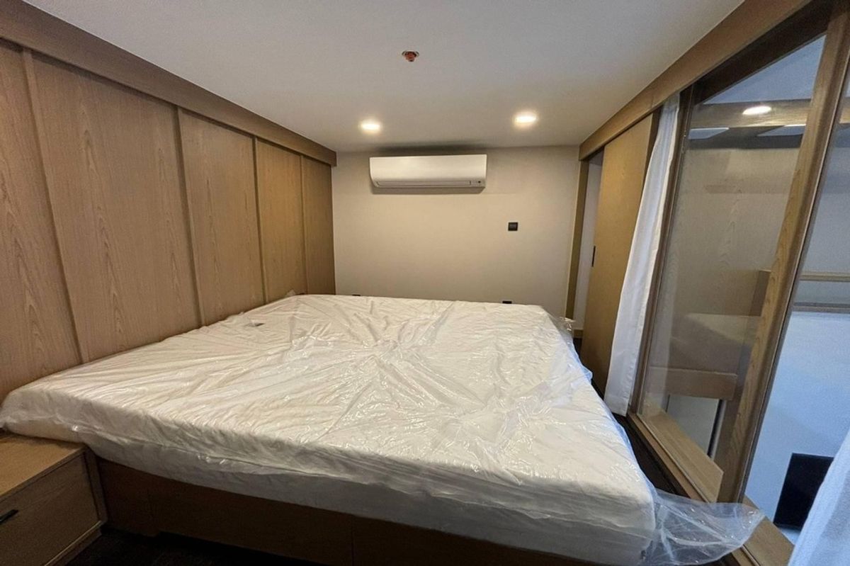 CondoSukhumvit, Asoke, Thonglor : 🔥 For Sale - Rent !!🔥 Code C20240302311..........Park Origin Thonglor, 3 bedroom, 2 bathroom Duo space, high floor 39++, South Facing, furnished, ready to move in, SELL AT LOSS!!📣📣