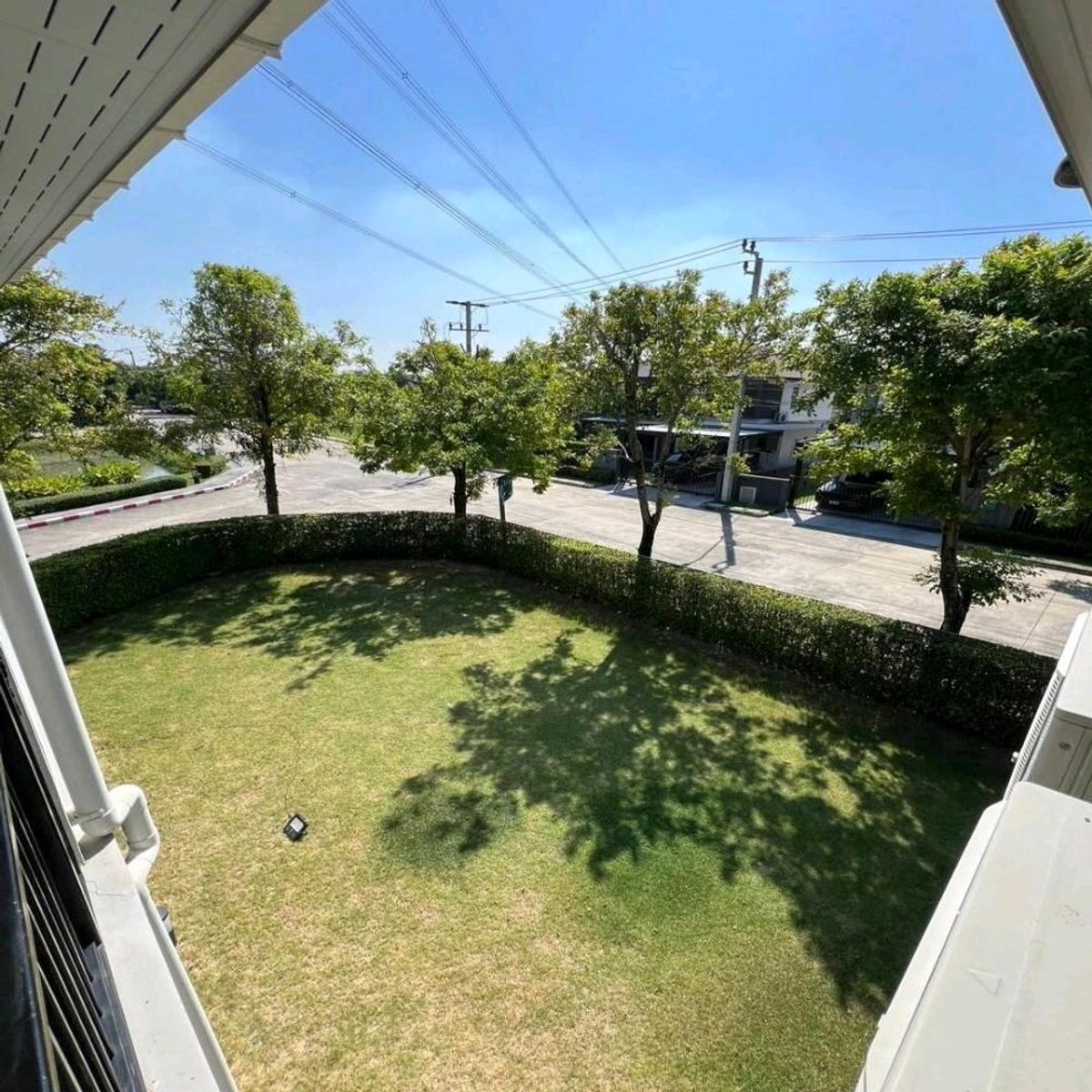 For SaleHouseLadkrabang, Suwannaphum Airport : House for sale 105 sq.w., On Nut Ring 14.9 million