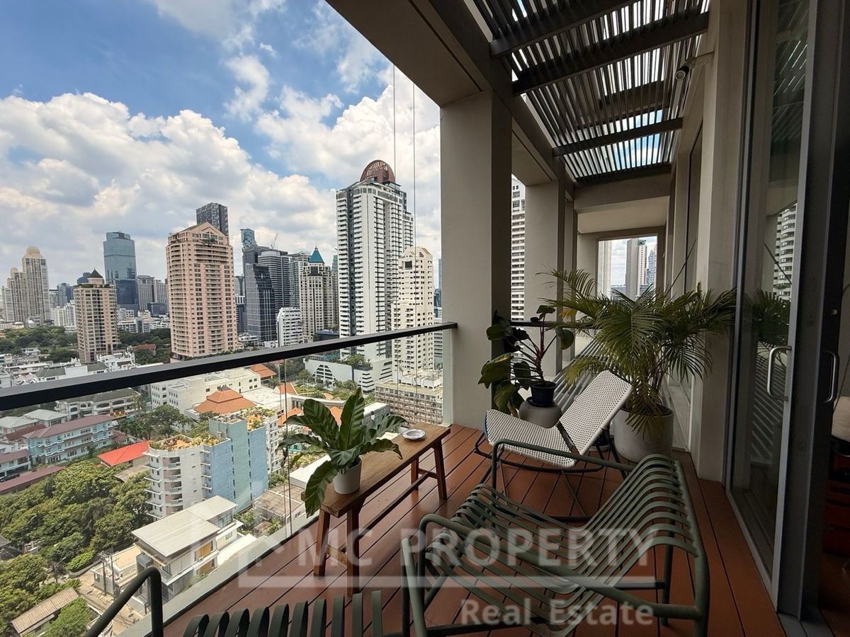 For RentCondoSathorn, Narathiwat : the sukhothai residences 2 bedroom 120sqm for rent only 130,000 please contact 0816878954
